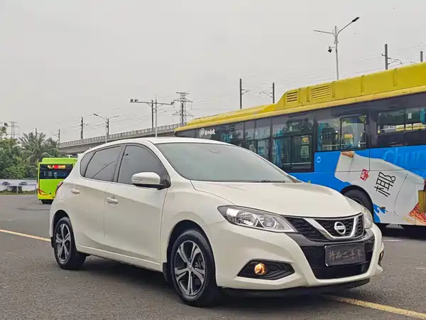 Nissan Tiida 2019