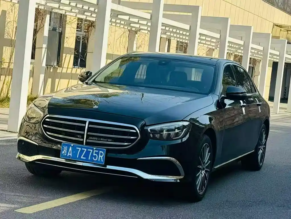 Mercedes-Benz E-Class 2021 — фото 1