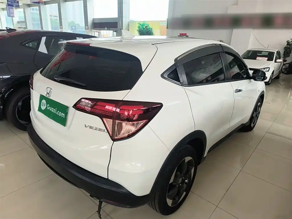 Honda Vezel 2019 — фото 7