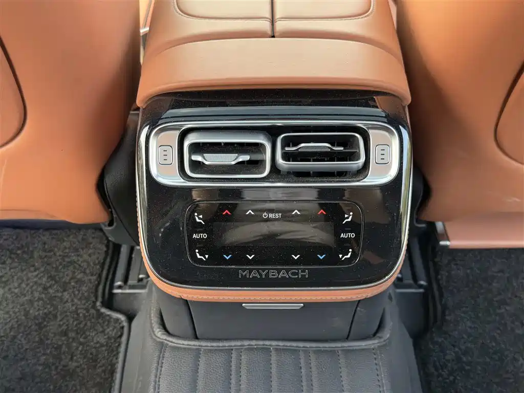 Mercedes-Benz S-Class 2023 — фото 13