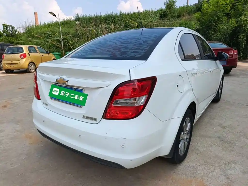 Chevrolet Aveo 2015 — фото 7