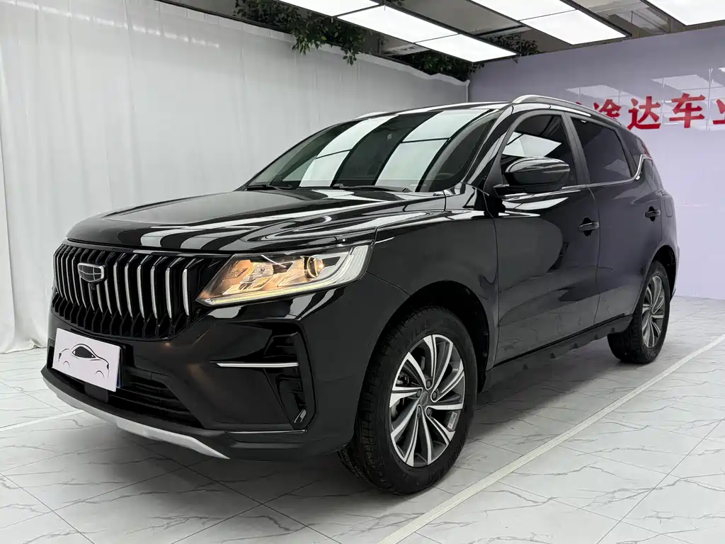 Geely Vision X6 2022 — фото 1