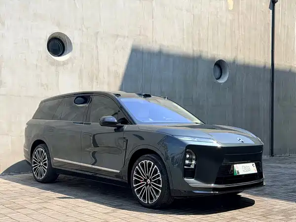 NIO ES8 2026
