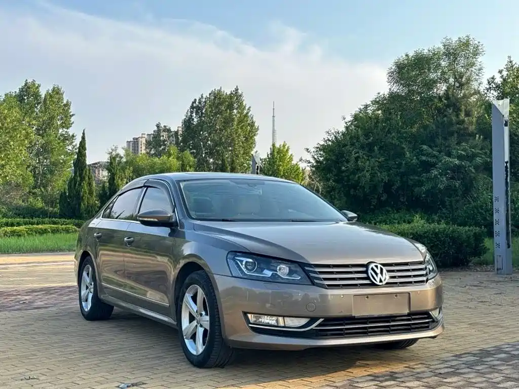 Volkswagen Passat 2012