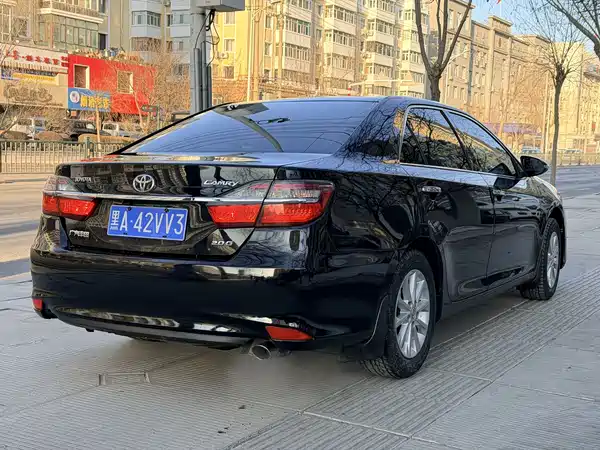 Toyota Camry 2015