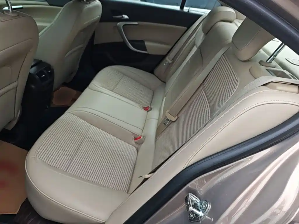 Buick Regal 2015 — фото 17