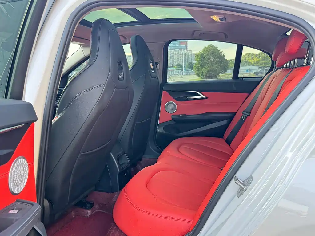 BMW 1 Series 2023