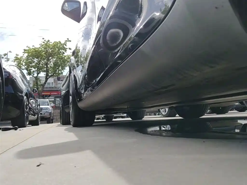 Tesla Model Y 2023 — фото 22
