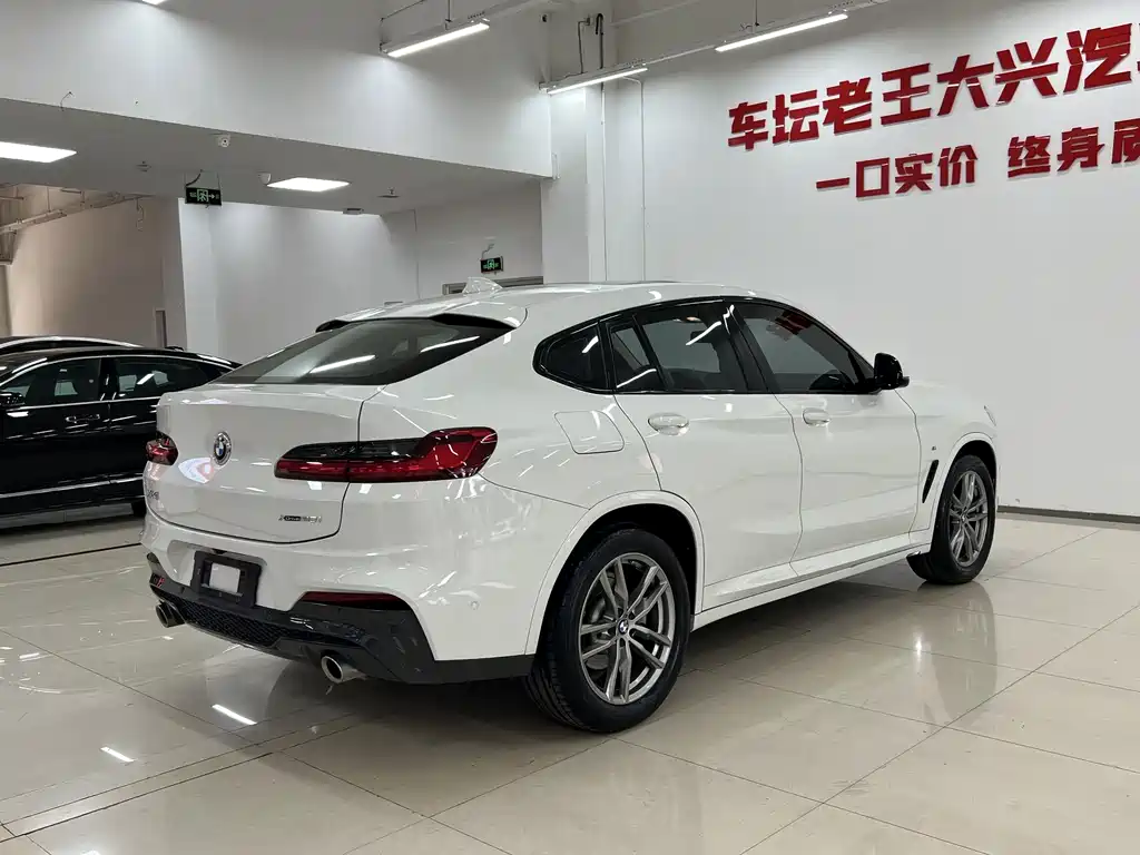 BMW X4 2021 — фото 7