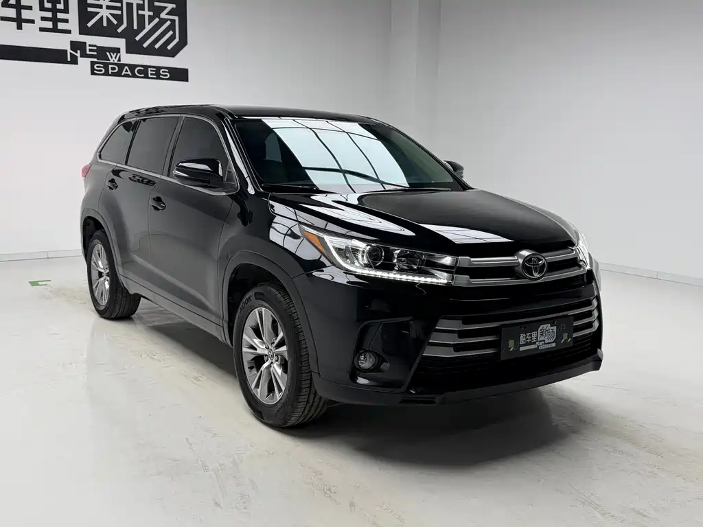 Toyota Highlander 2019 — фото 3