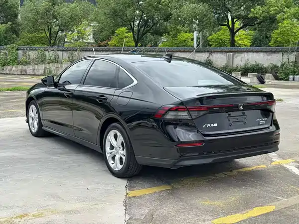 Honda Accord 2023