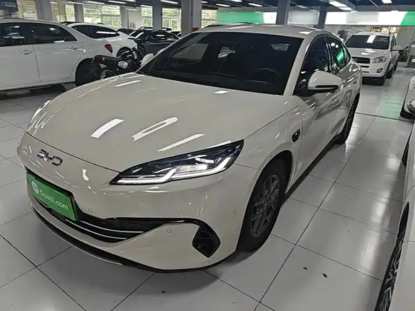 BYD Seal 06 2025