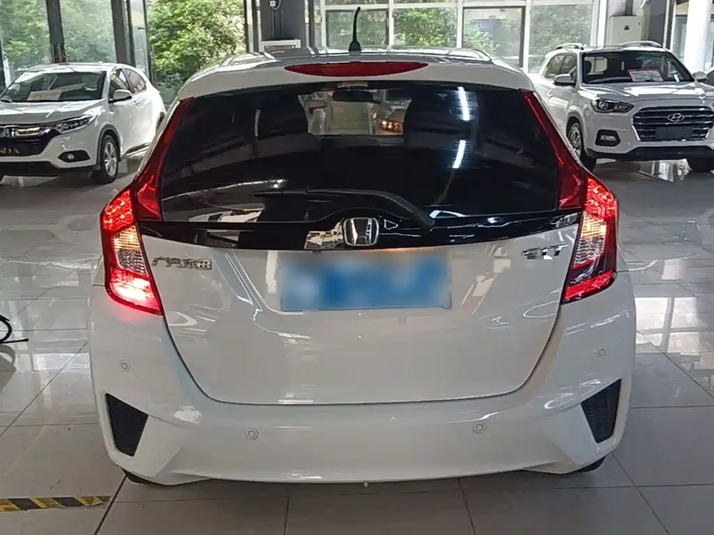 Honda Fit 2017 — фото 6