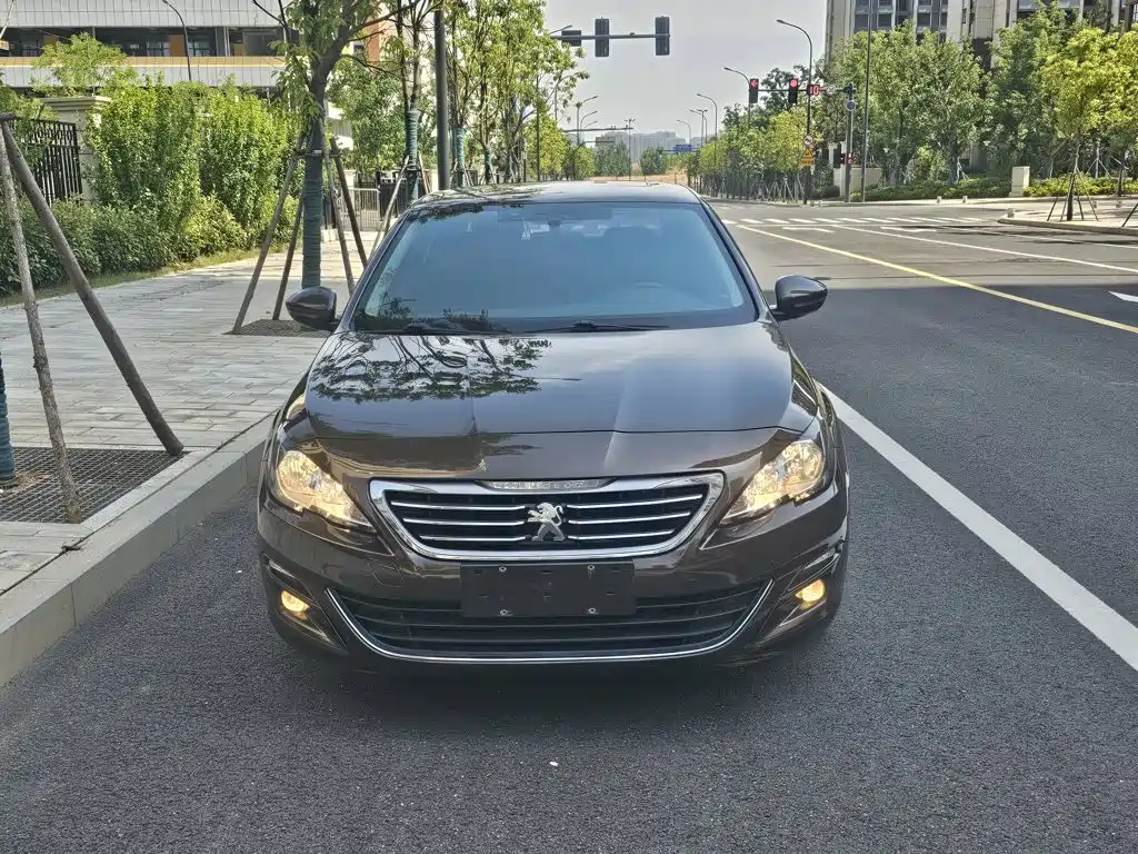 Peugeot 408 2015 — фото 3