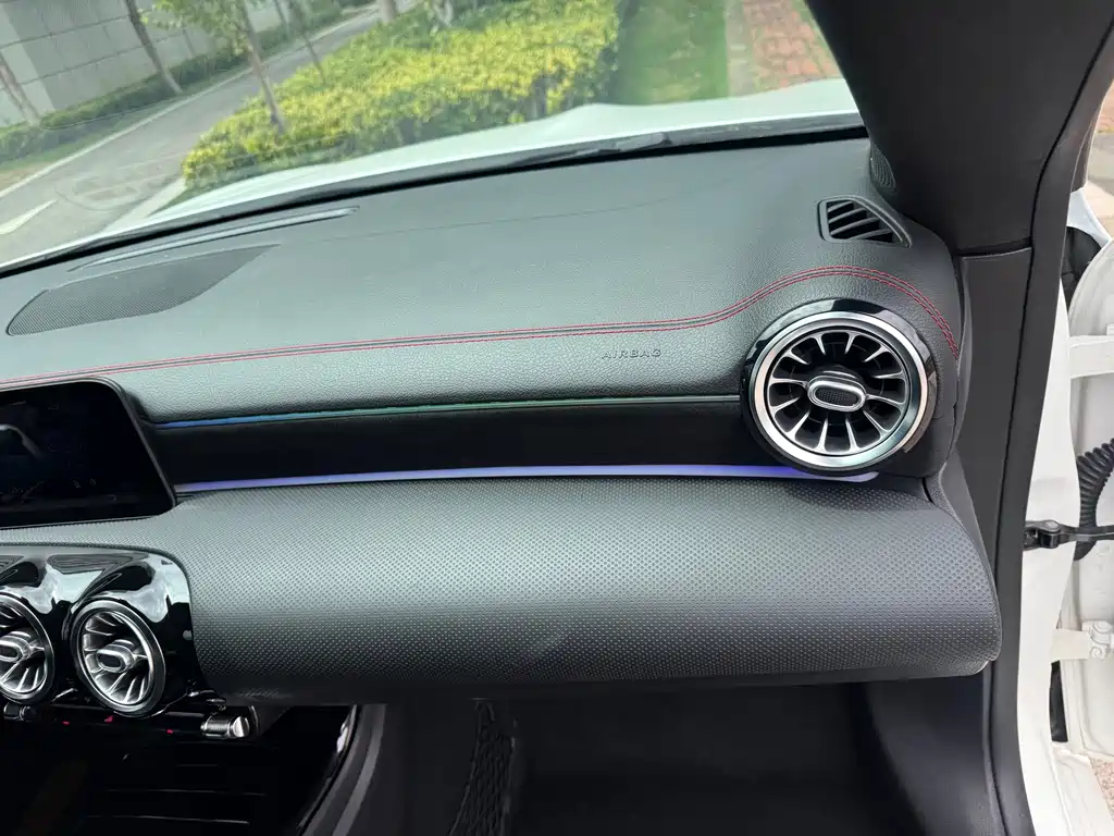 Mercedes-Benz CLA 2020 — фото 42