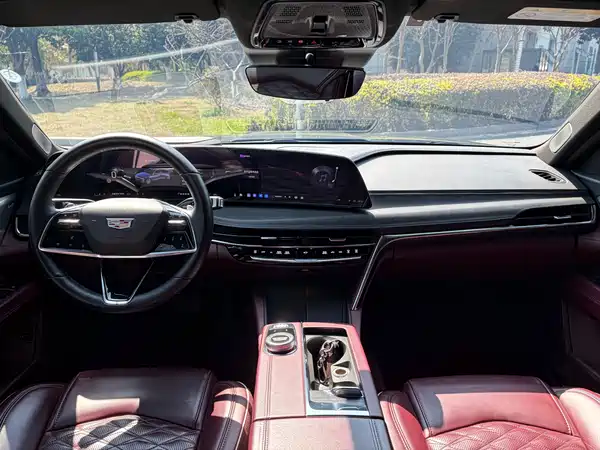 Cadillac CT6 2023