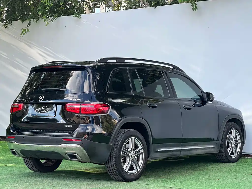 Mercedes-Benz GLB 2020