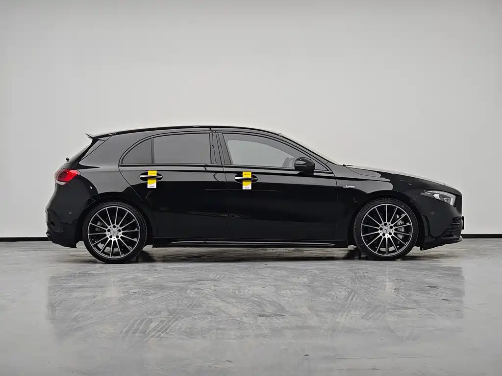 Mercedes-Benz A-Class AMG 2022 — фото 8