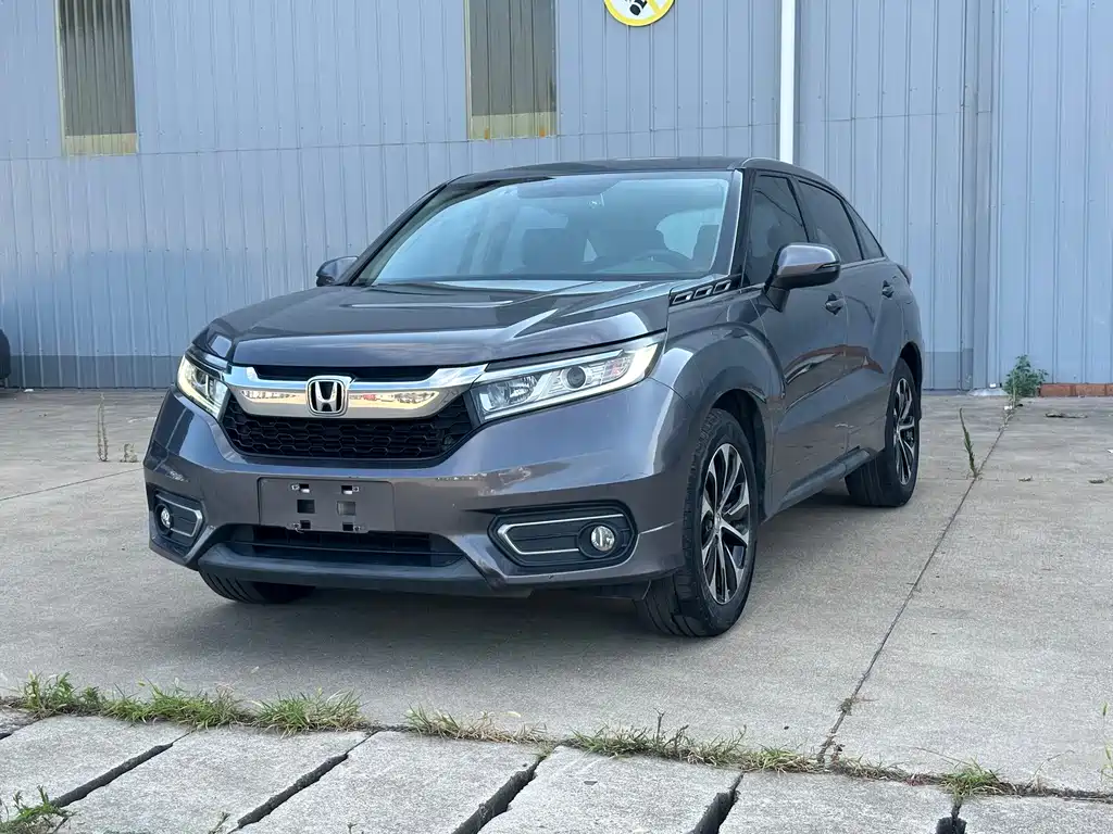Honda Avancier 2017 — фото 1