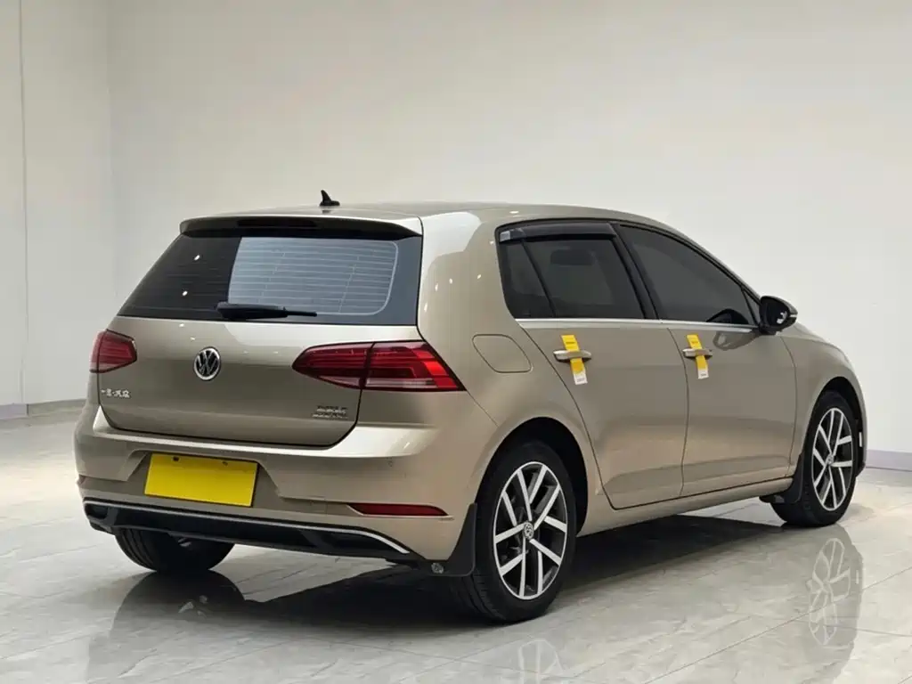 Volkswagen Golf 2020
