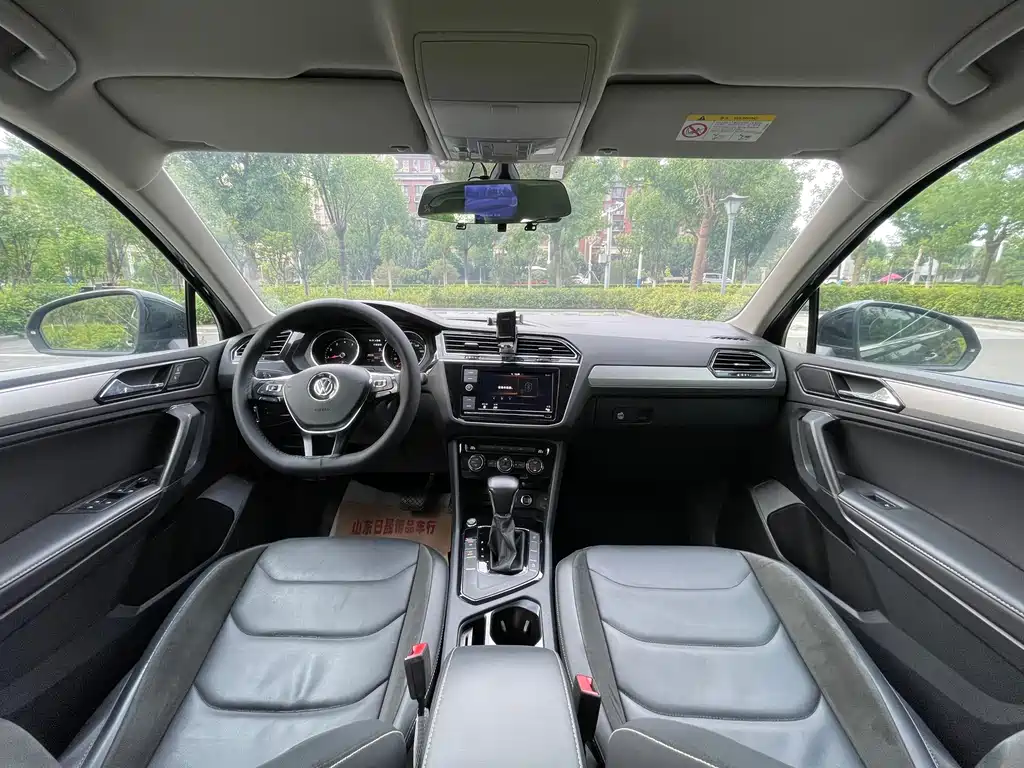Volkswagen Tiguan L 2019 — фото 11