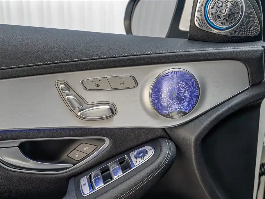 Mercedes-Benz GLC 2023 — фото 19