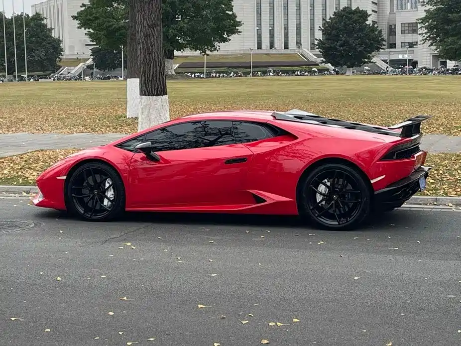 Lamborghini Huracan 2016 — фото 5