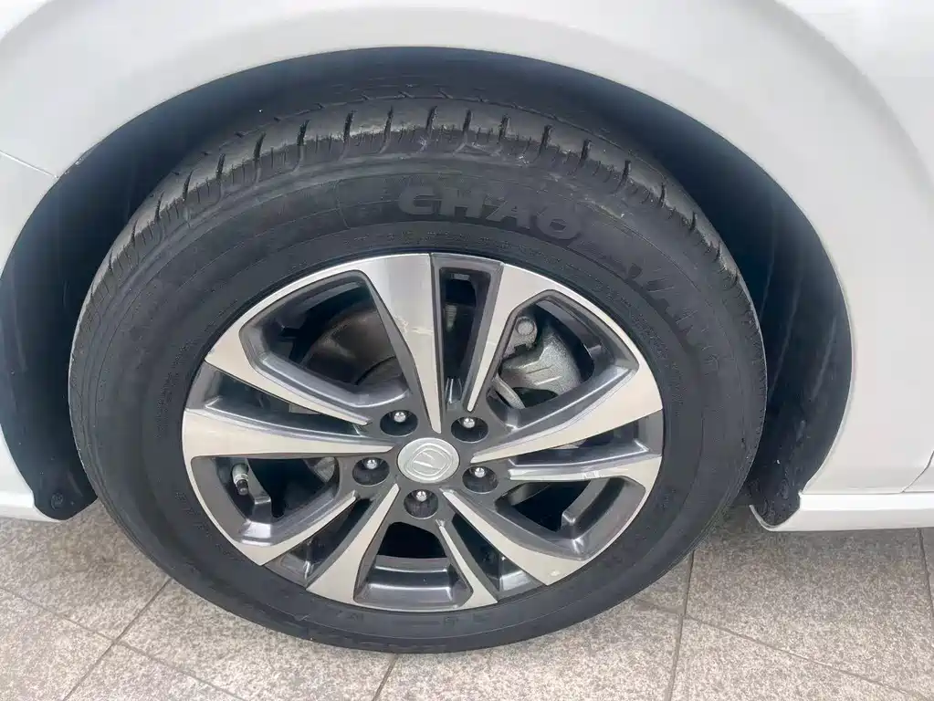 Changan Eado 2020 — фото 12