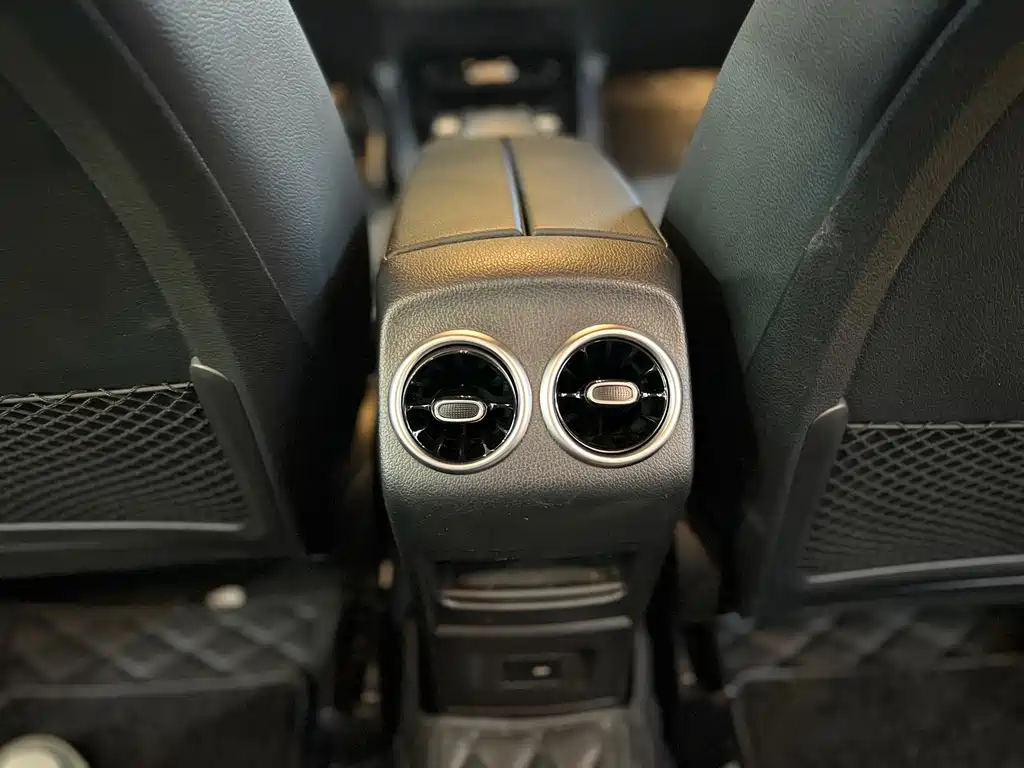Mercedes-Benz GLA 2023 — фото 16