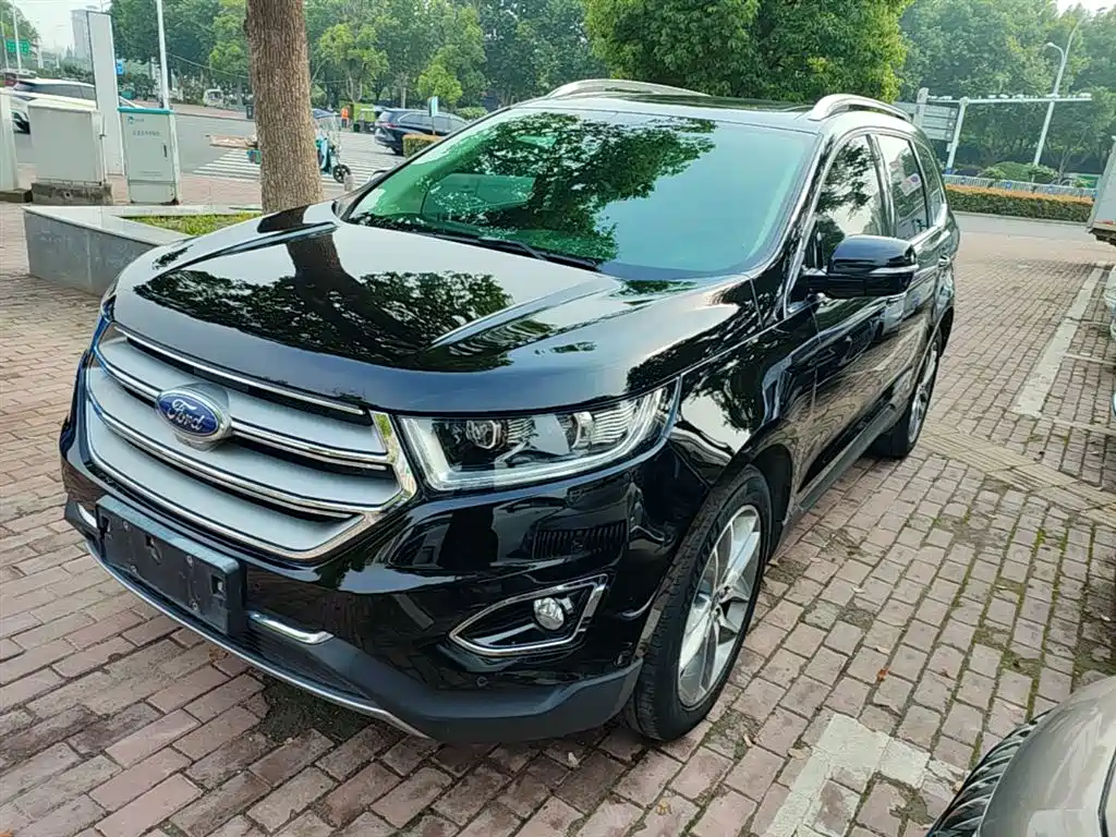 Ford Edge 2018 — фото 2