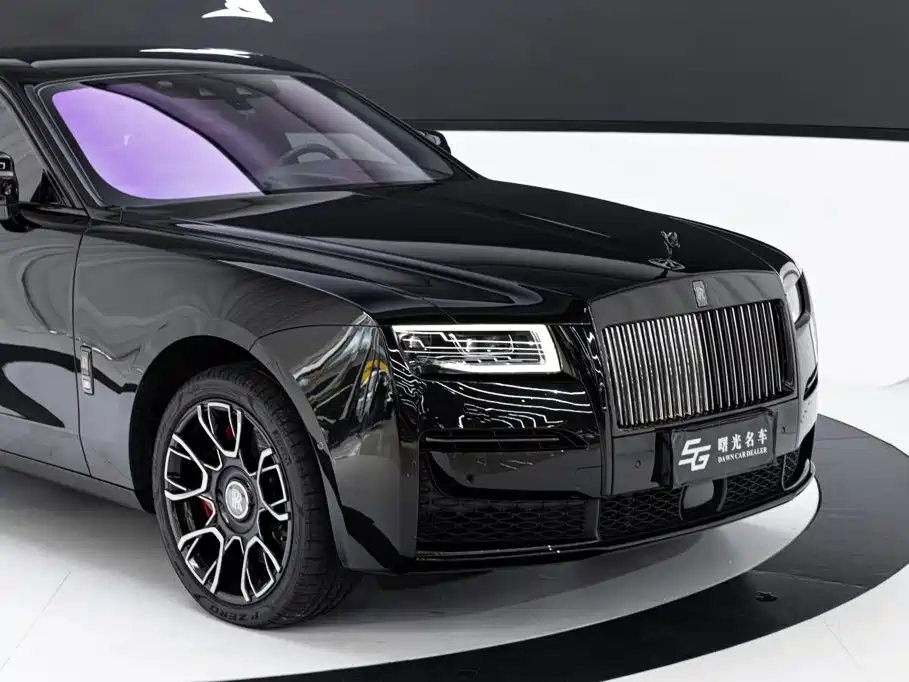 Rolls-Royce Ghost 2022 — фото 19
