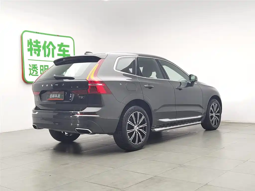 Volvo XC60 2021 — фото 2