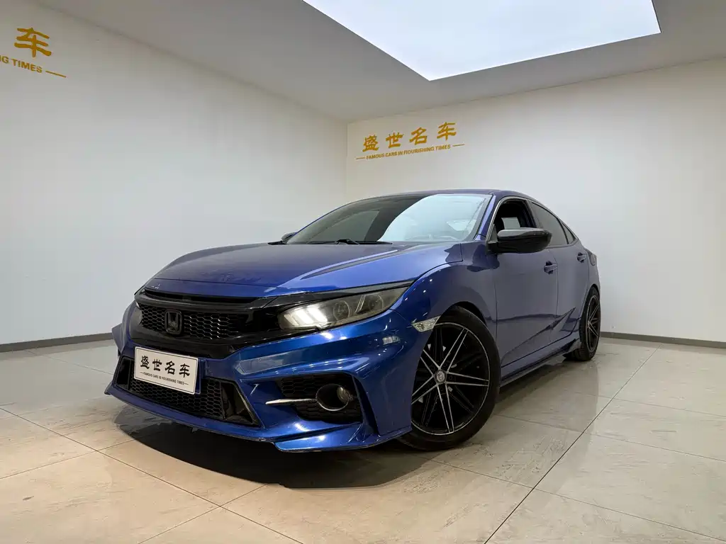 Honda Civic 2018 — фото 3