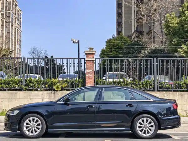 Audi A6L 2016