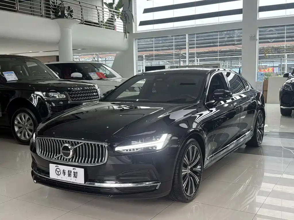 Volvo S90 2022