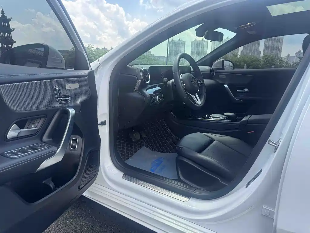 Mercedes-Benz A-Class 2022