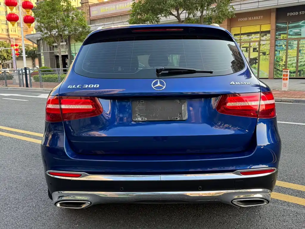 Mercedes-Benz GLC 2016