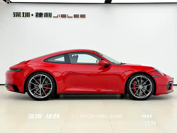 Porsche 911 2019
