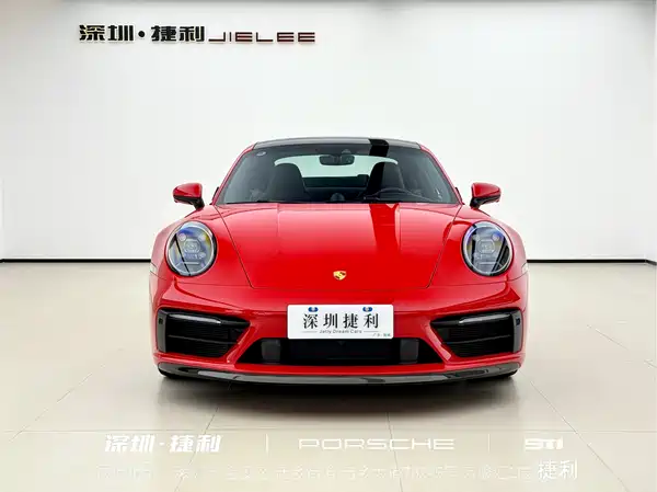 Porsche 911 2019