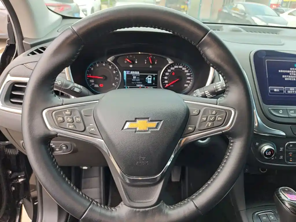 Chevrolet Equinox 2018 — фото 11