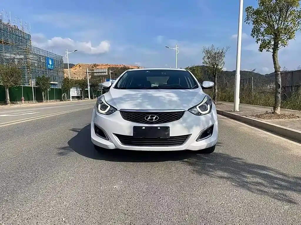 Hyundai Elantra Langdong 2016 — фото 2