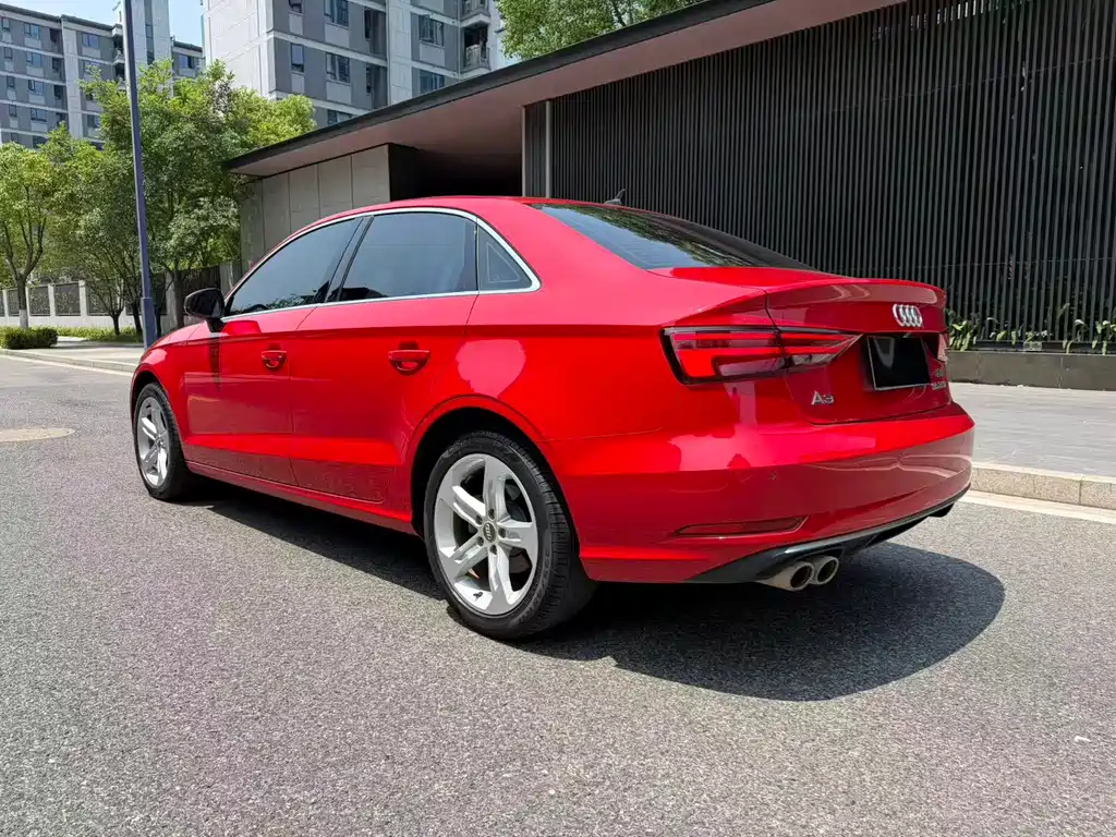 Audi A3 2022 — фото 5
