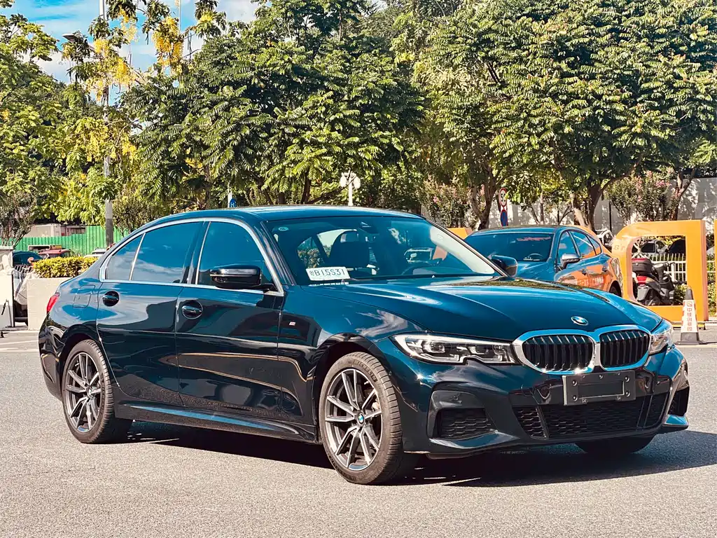 BMW 3 Series 2021