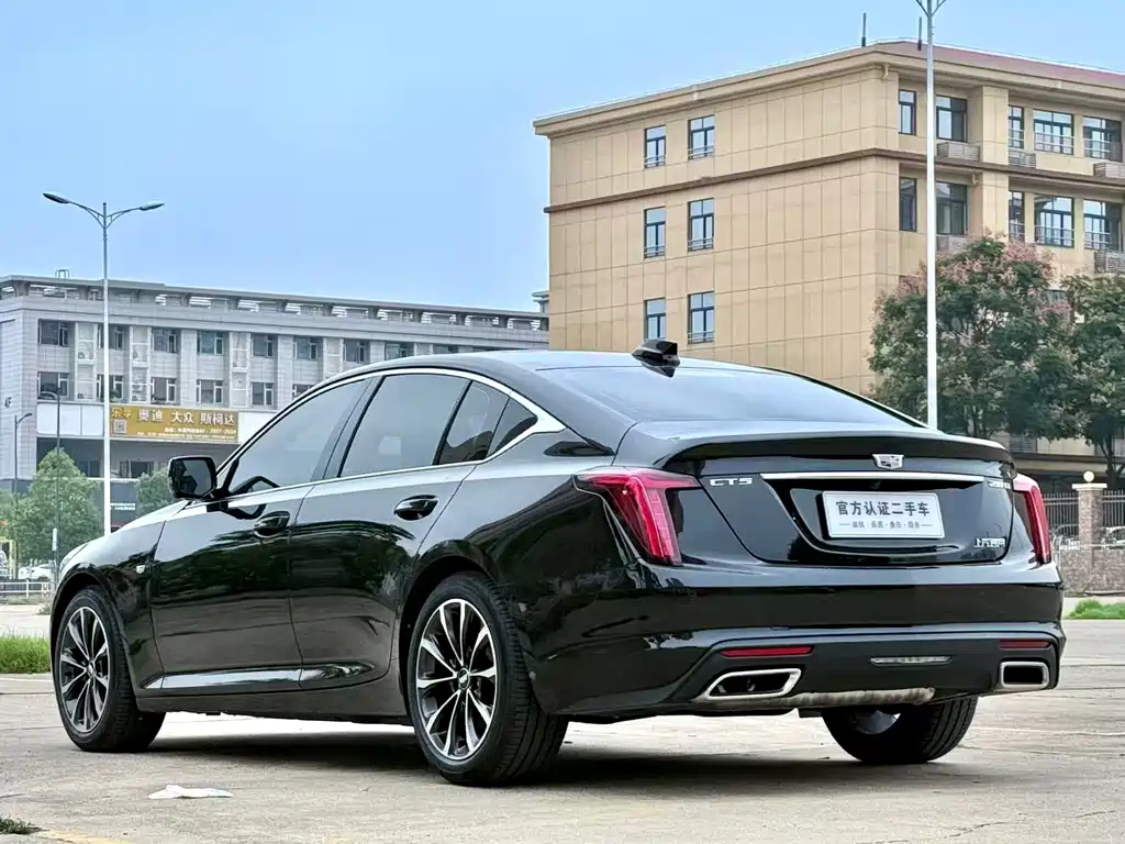 Cadillac CT5 2025 — фото 7
