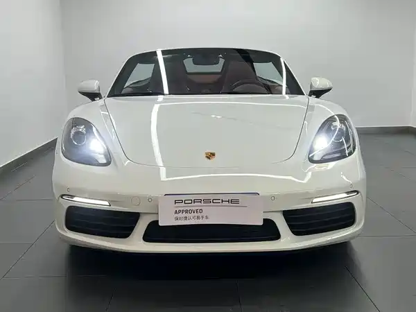 Porsche 718 2025