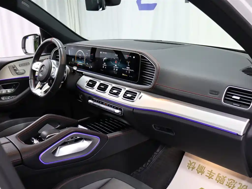 Mercedes-Benz GLE AMG 2021 — фото 19