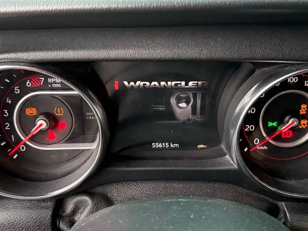 Jeep Wrangler 2019 — фото 5