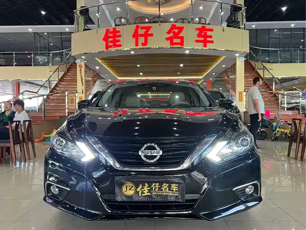 Nissan Teana 2016