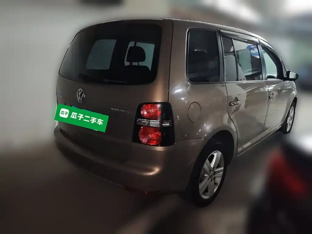 Volkswagen Touran 2014