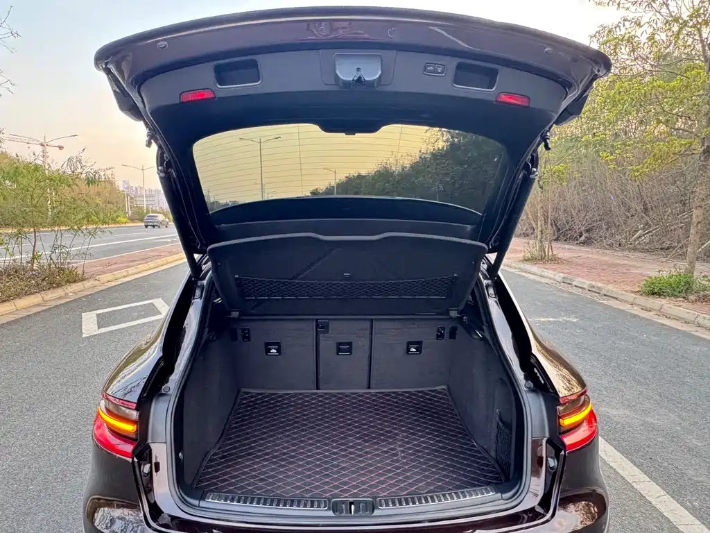 Porsche Macan 2015 — фото 12